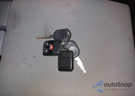 2005 Ford F-150 Fx4/Lariat/Xlt from USA, damaged, VIN 1FTPW14545FA82490